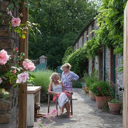 Вилла The Stable Yard House At Burtown House & Gardens Атай Экстерьер фото