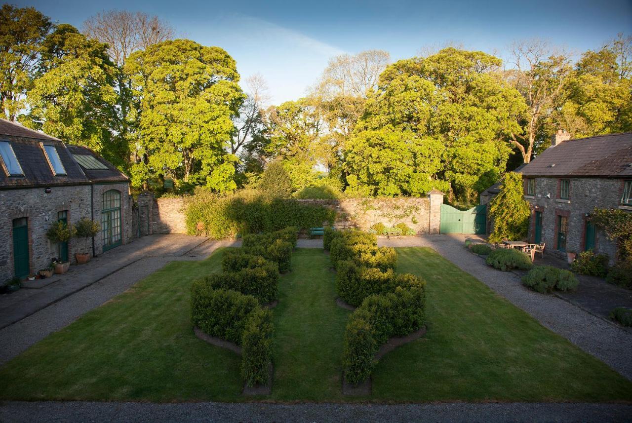 Вилла The Stable Yard House At Burtown House & Gardens Атай Экстерьер фото